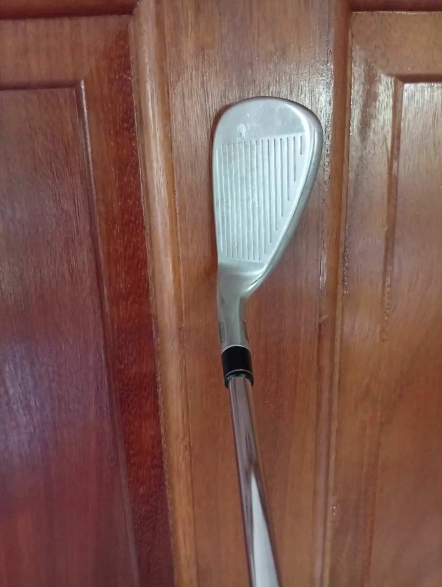 TaylorMade Sim 2 Max Pitching wedge - Image 4