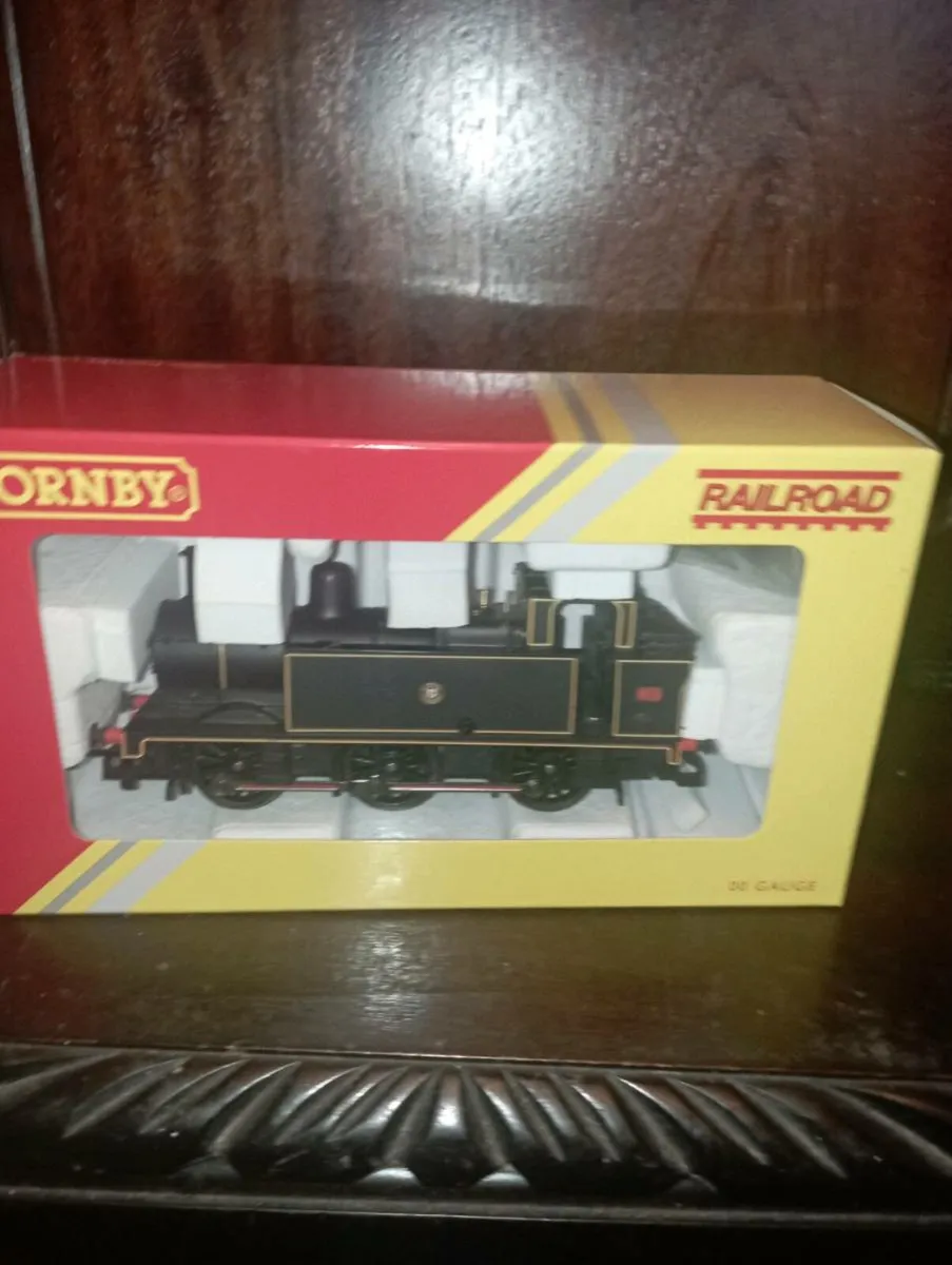 HORNBY RAILROAD  CLASS 3F JITTY O-6-0. - Image 1