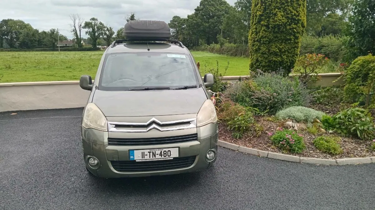 Car - Image 2