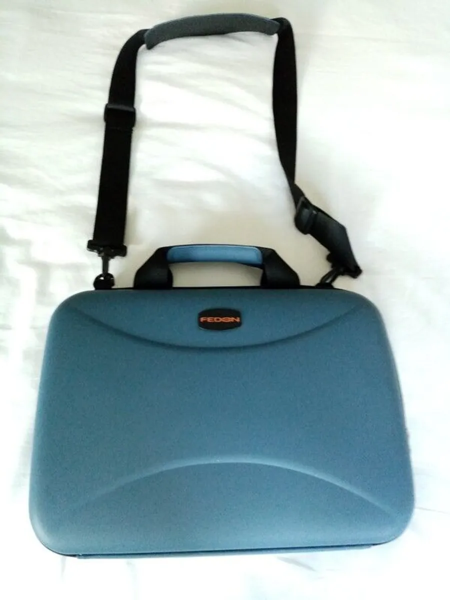 Fedon 13 Inch I pad Case - Image 1