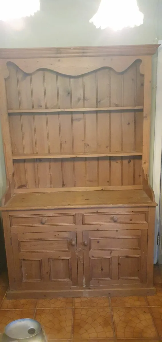 Kitchen storage unit/dresser