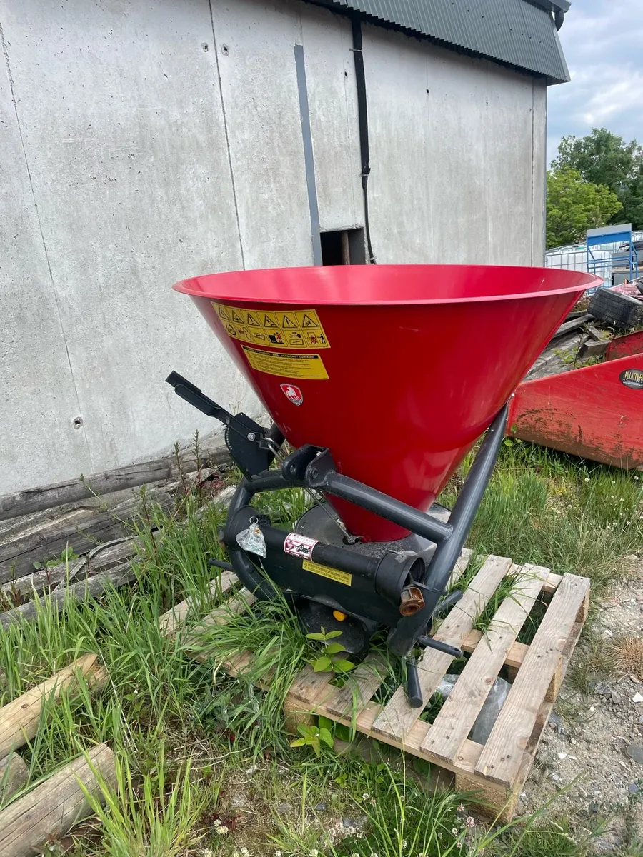 Farm machinery - Image 2