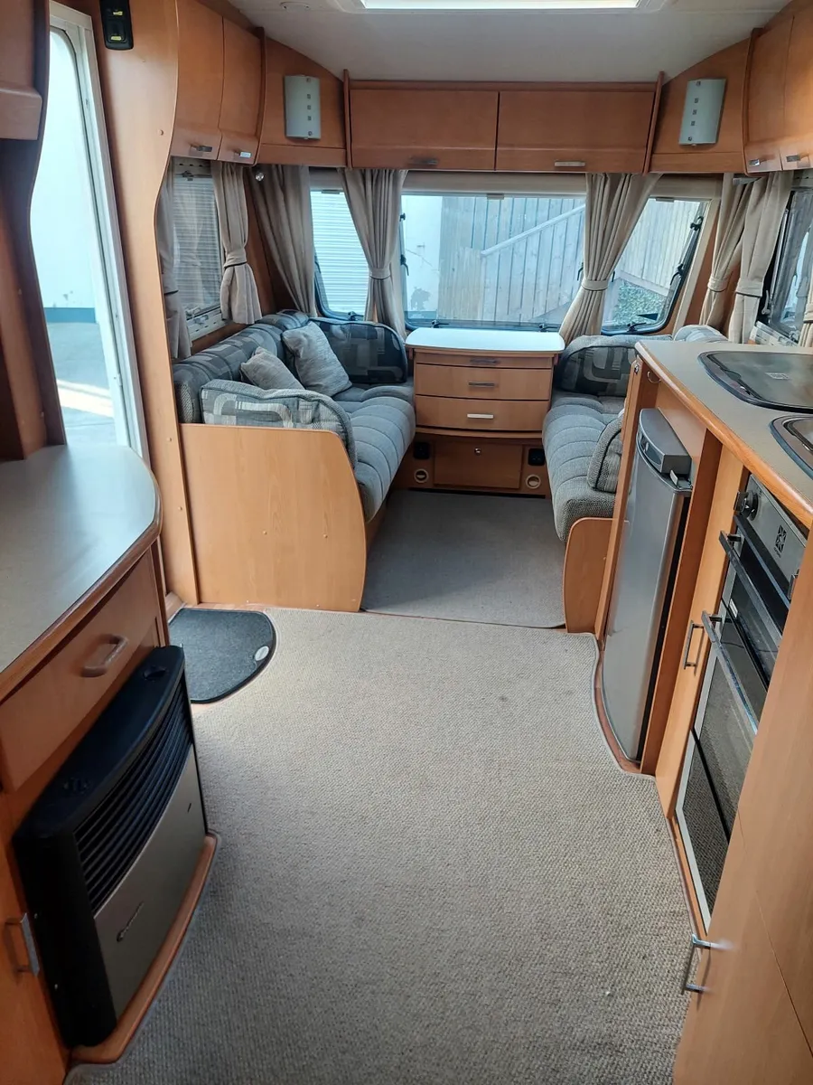 Caravan - Image 4