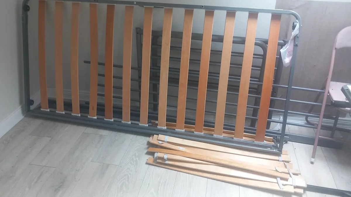 Bed single - Image 2