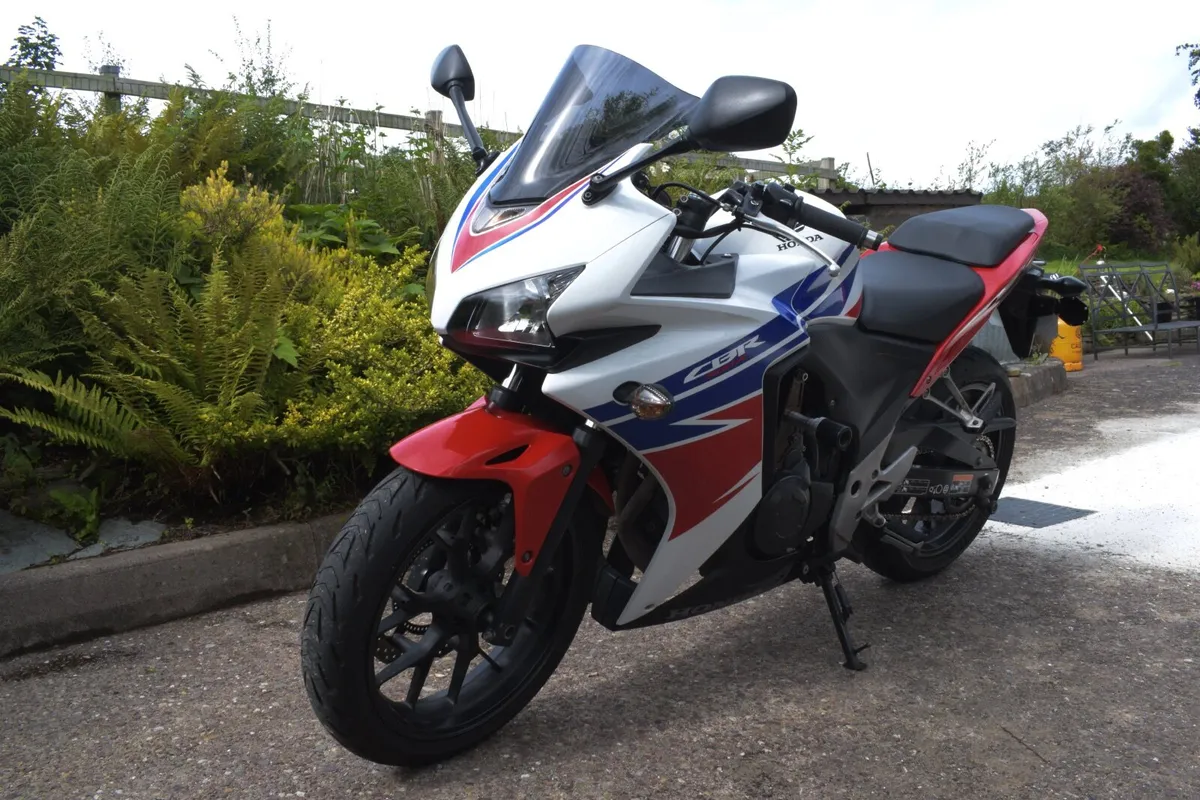 Honda CBR500R 2015 - Image 4