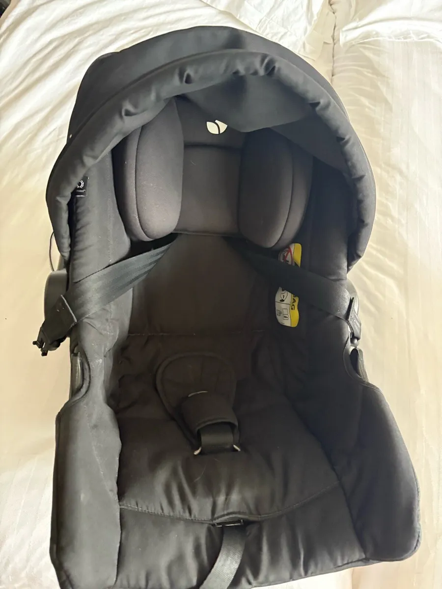 Car seat - Image 3