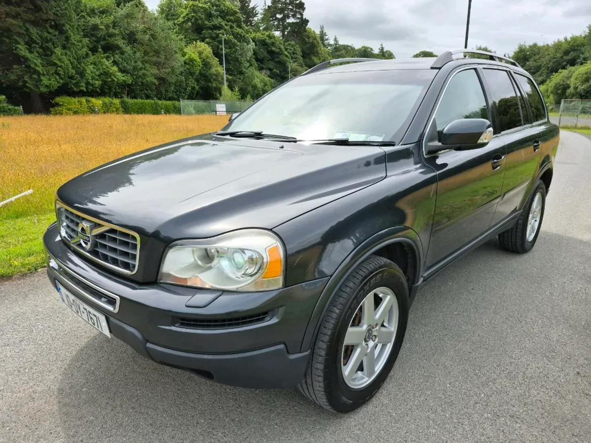 VOLVO XC90-D5**AUTO**7 SEATER**MINT** - Image 2