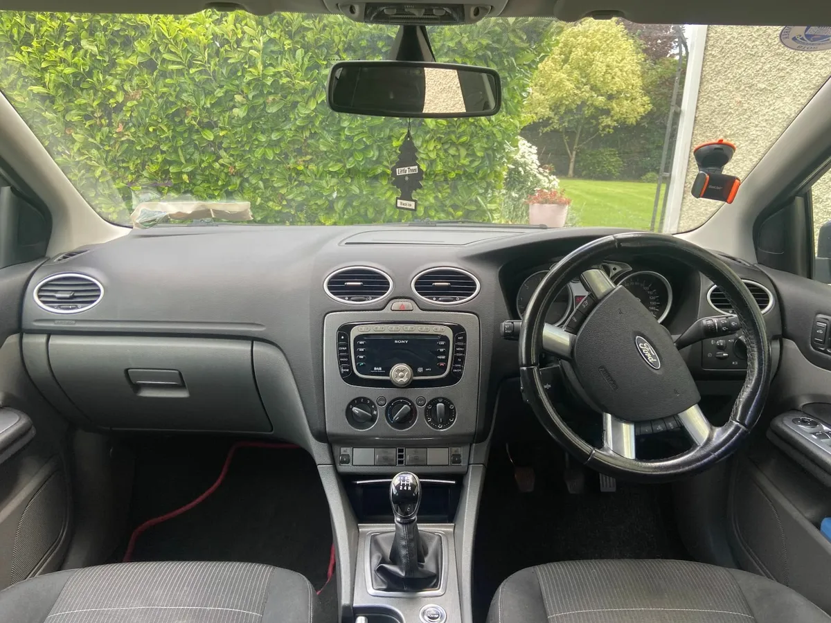 Car - Image 3