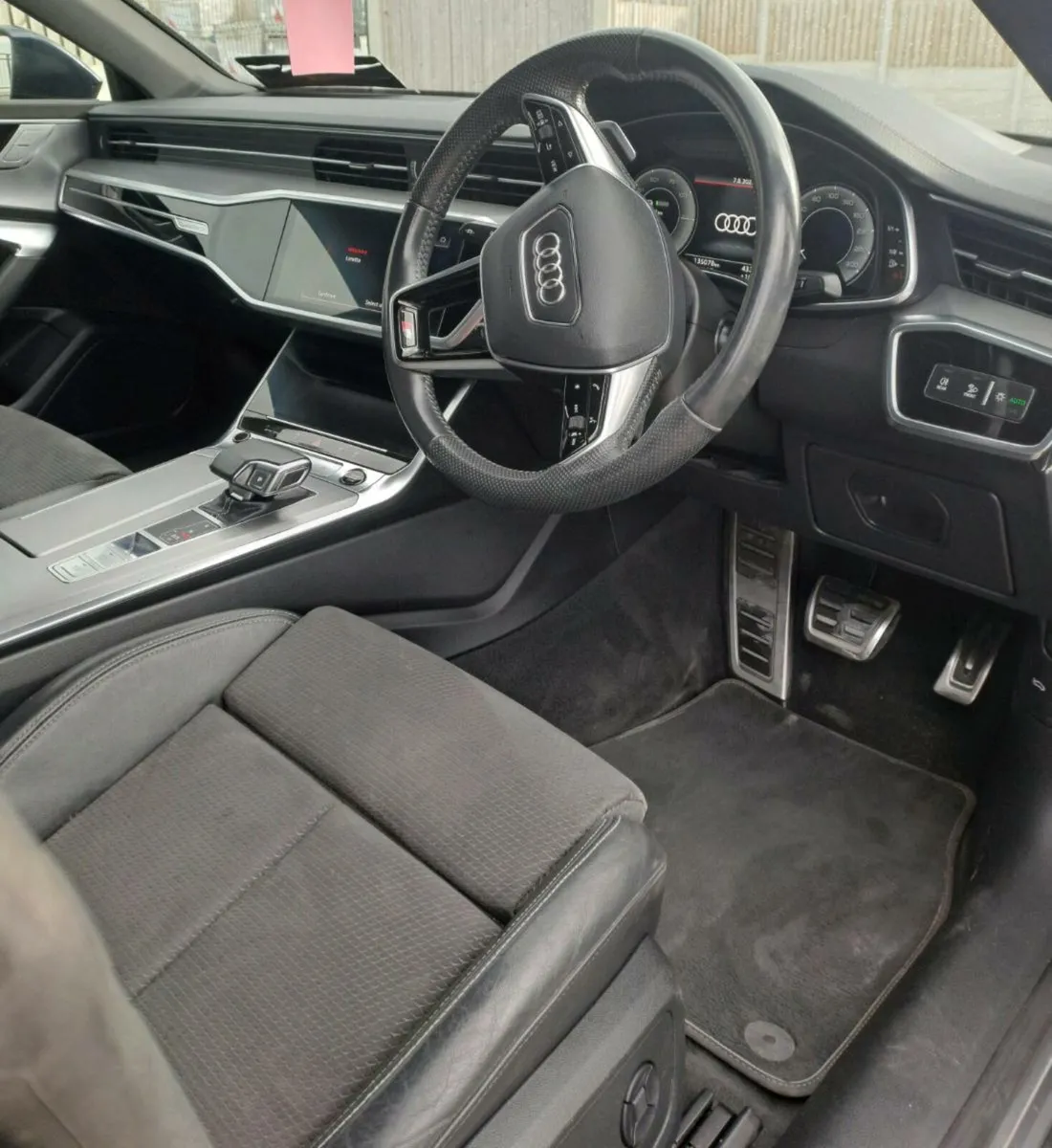 Audi A7 Hybrid - Image 2