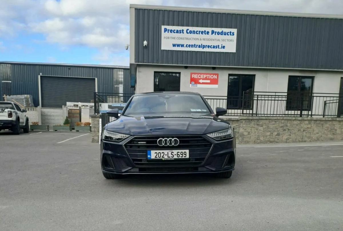 Audi A7 Hybrid - Image 3
