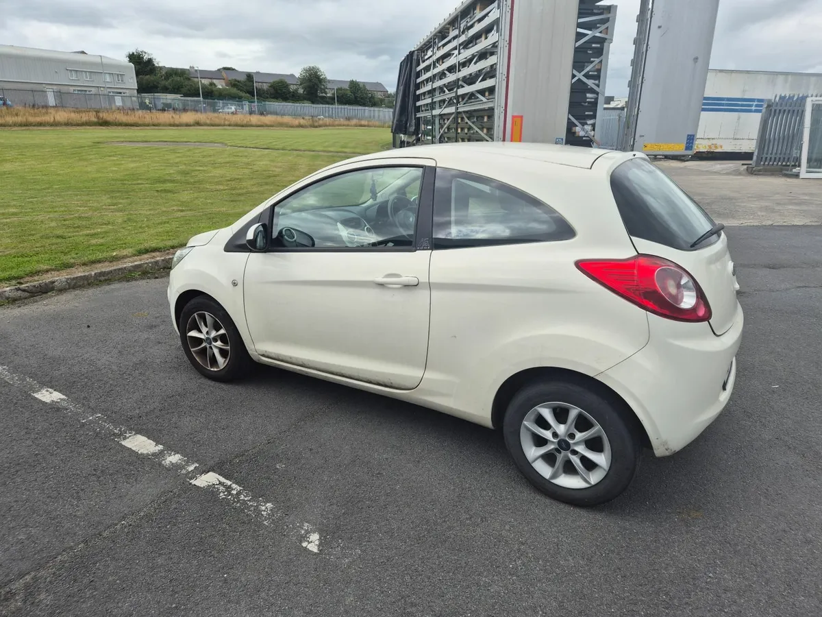 Ford KA 2013 - Image 1
