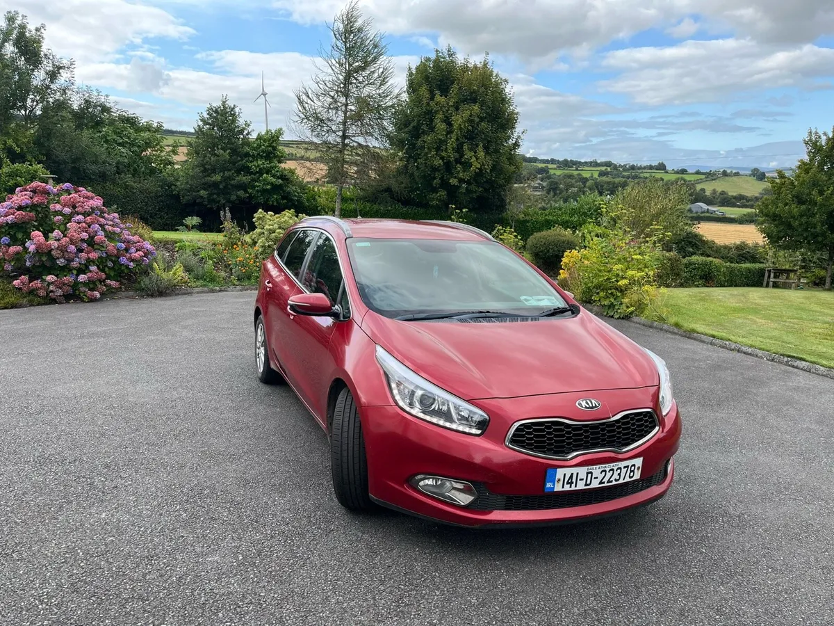 Car - Image 4