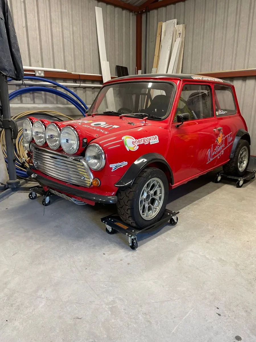 Mini rally car - Image 1