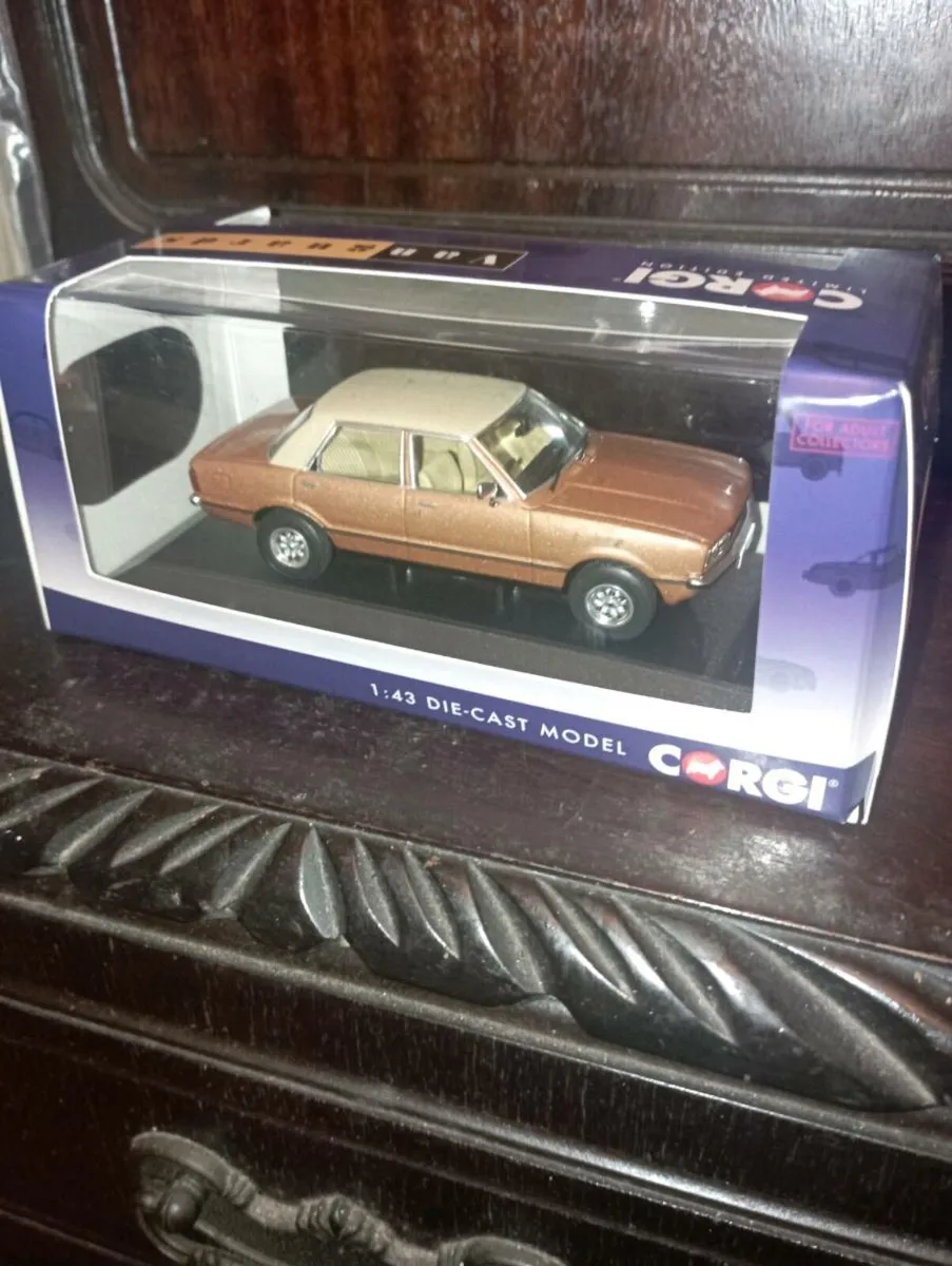 LIMITED EDITIONCORGI VANGUARD FORD CORRINA 1.6 GL. - Image 2