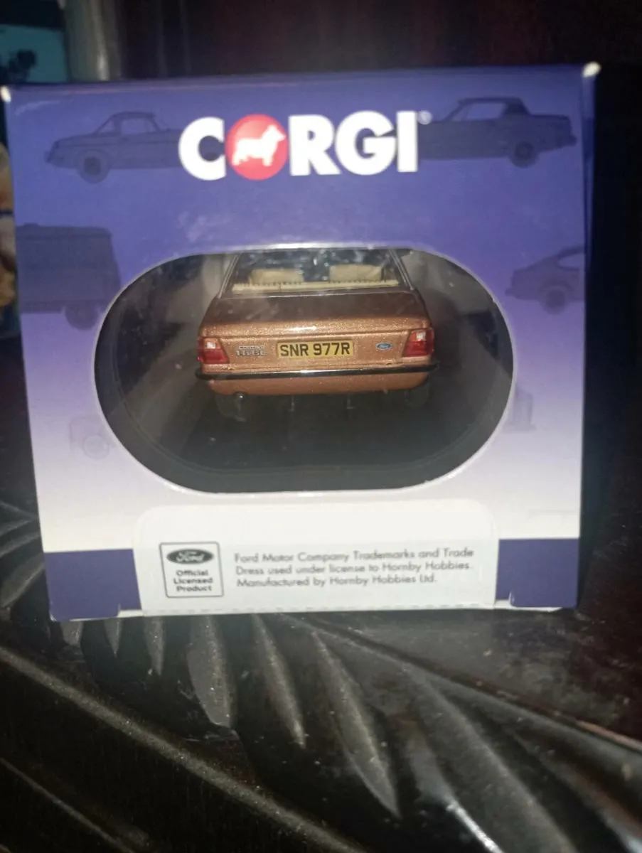 LIMITED EDITIONCORGI VANGUARD FORD CORRINA 1.6 GL. - Image 4
