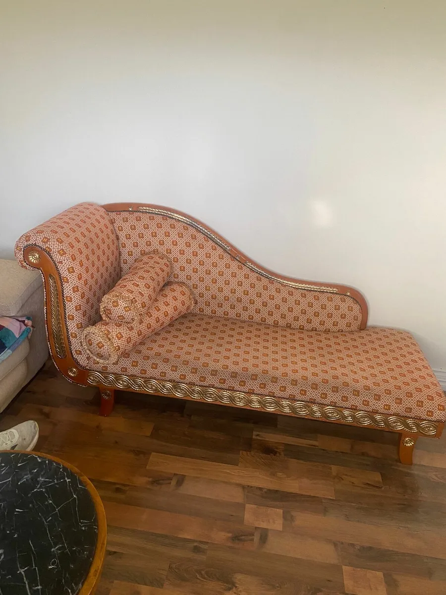 Chaise lounge - Image 1
