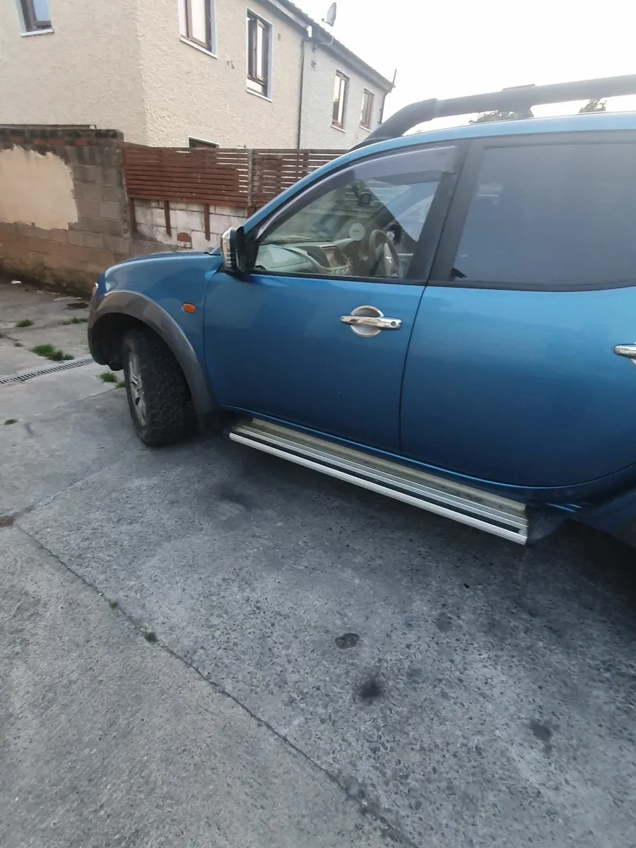 Mitsubishi l200 2008 - Image 4