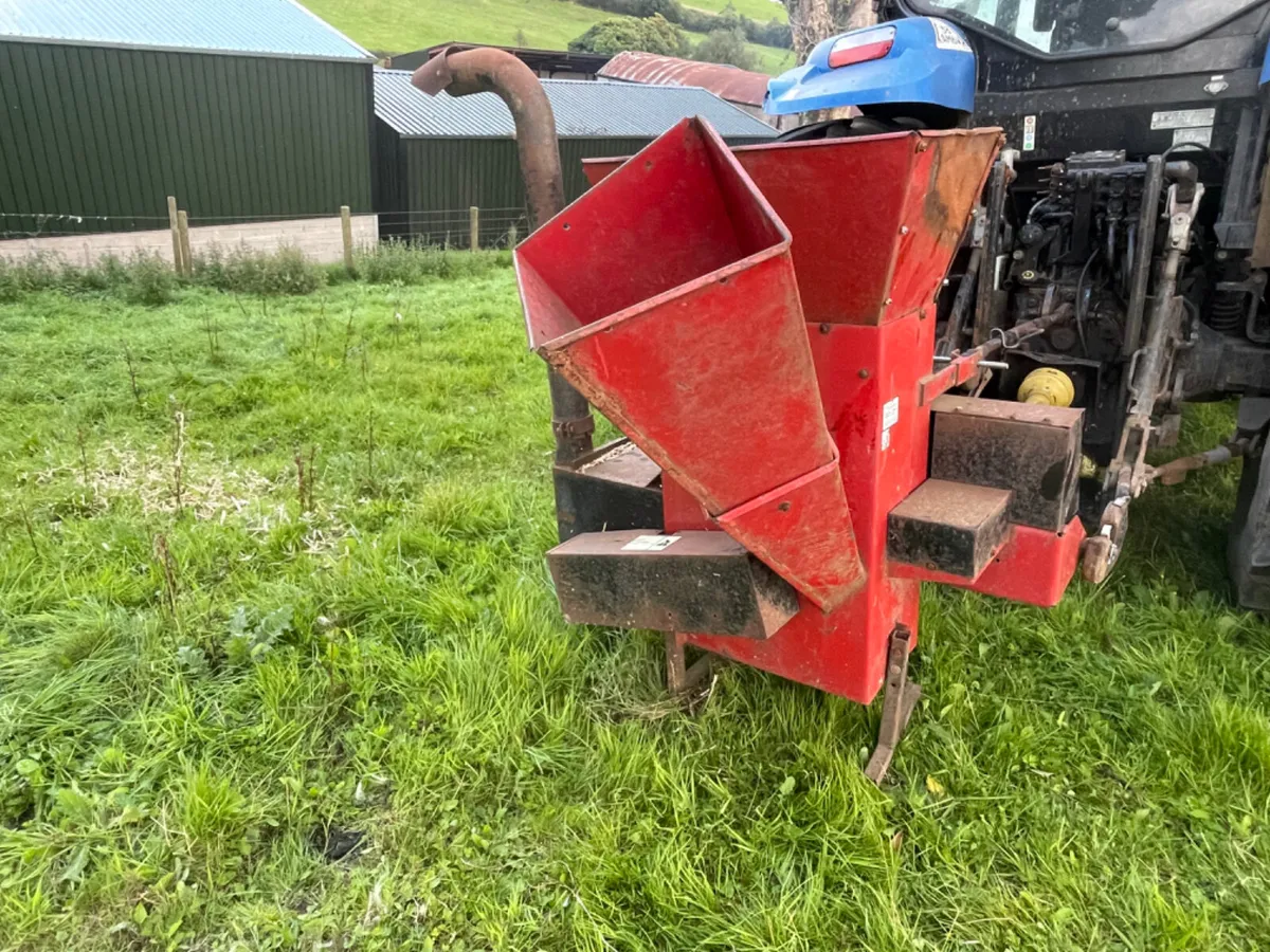 Oregon wood chipper/ shredder - Image 1