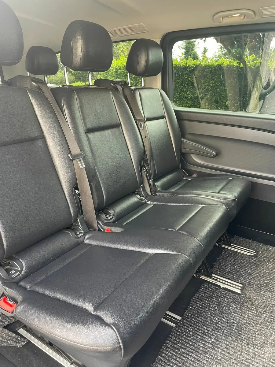 17 Mercedes Vito tourer 116CDI 8 seater - Image 4