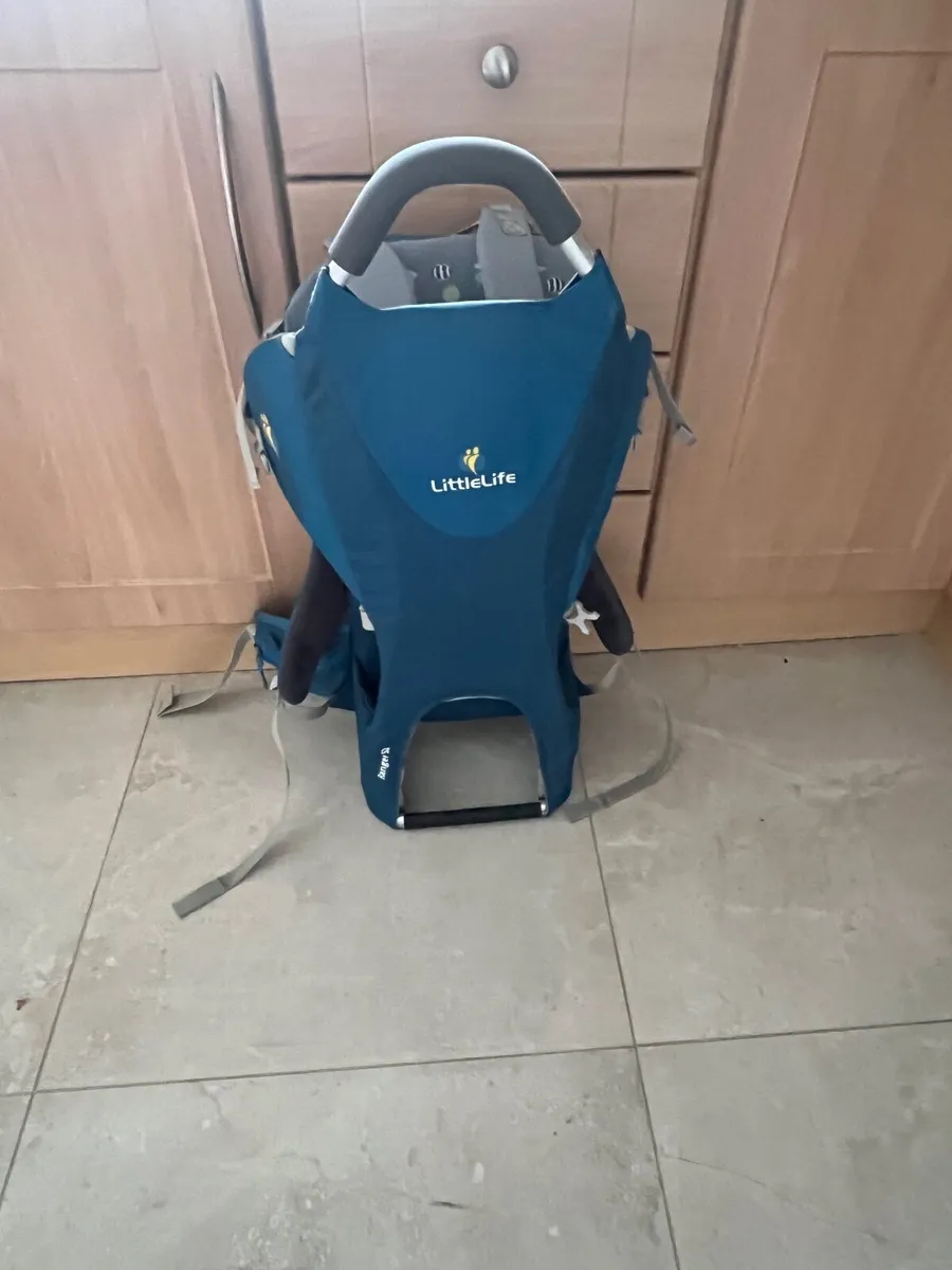 Littlelife Ranger S2 Child Carrier - Image 1