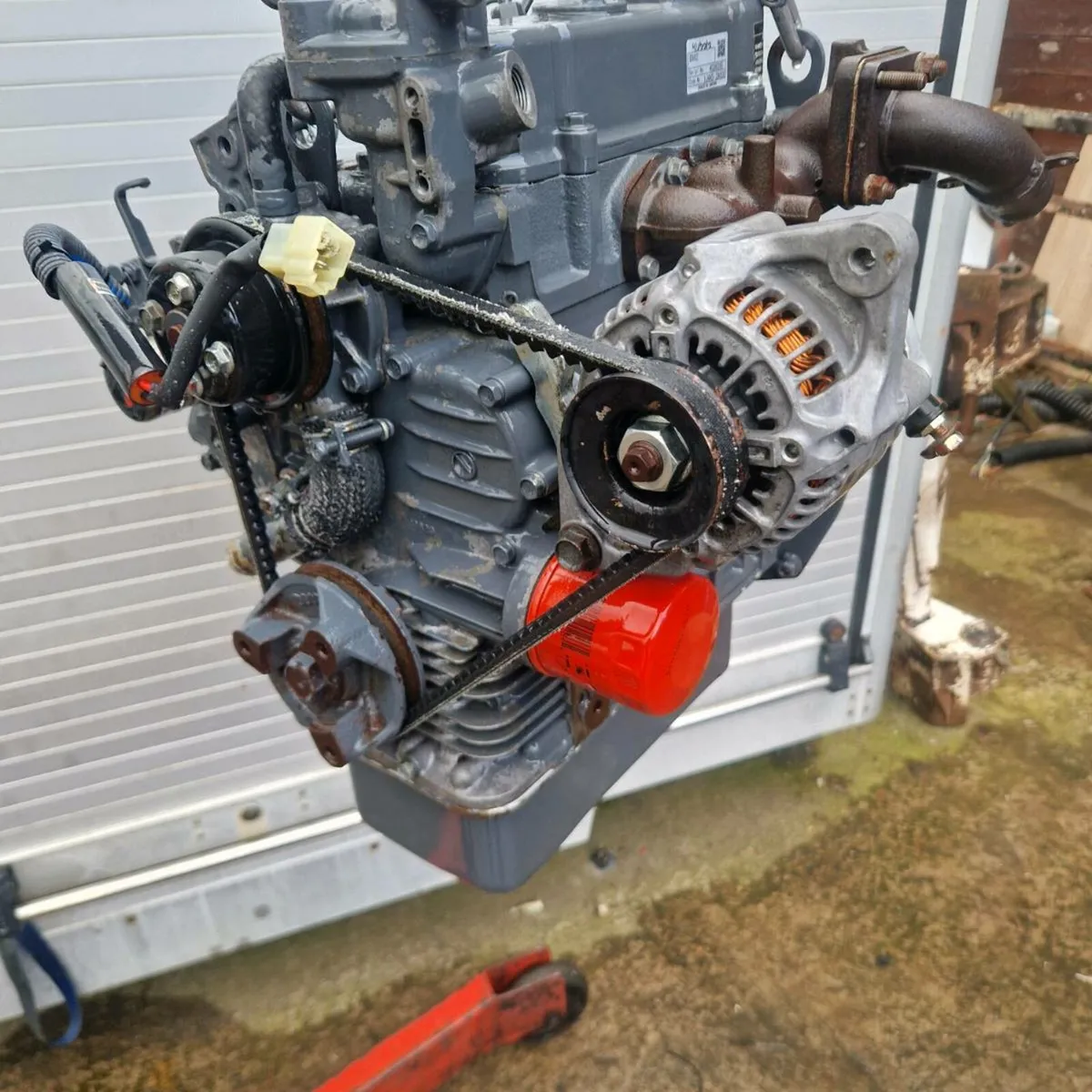 Kubota D722 & D902 3 cylinder diesel engines - Image 2