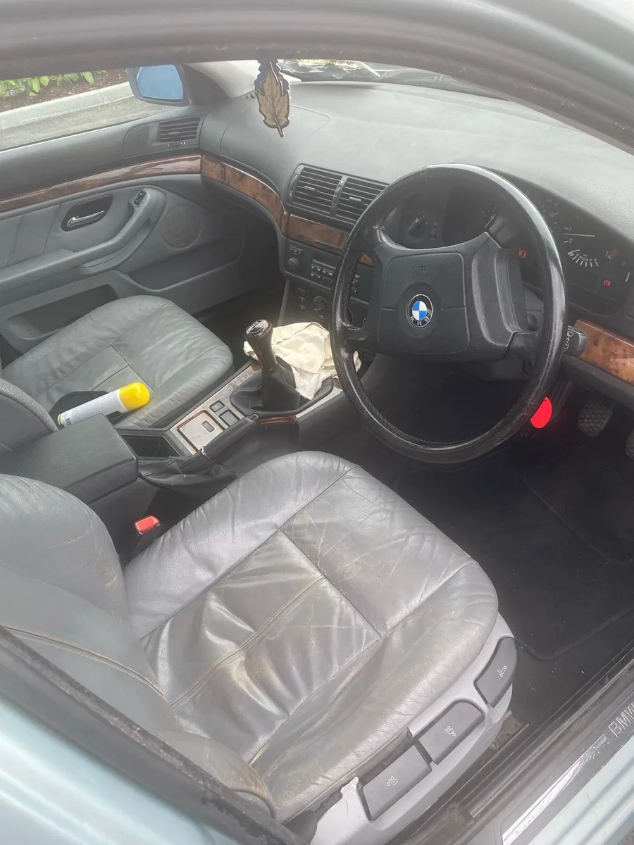 2000 BMW 520i e39 2ltr  NCT 8/26 - Image 4
