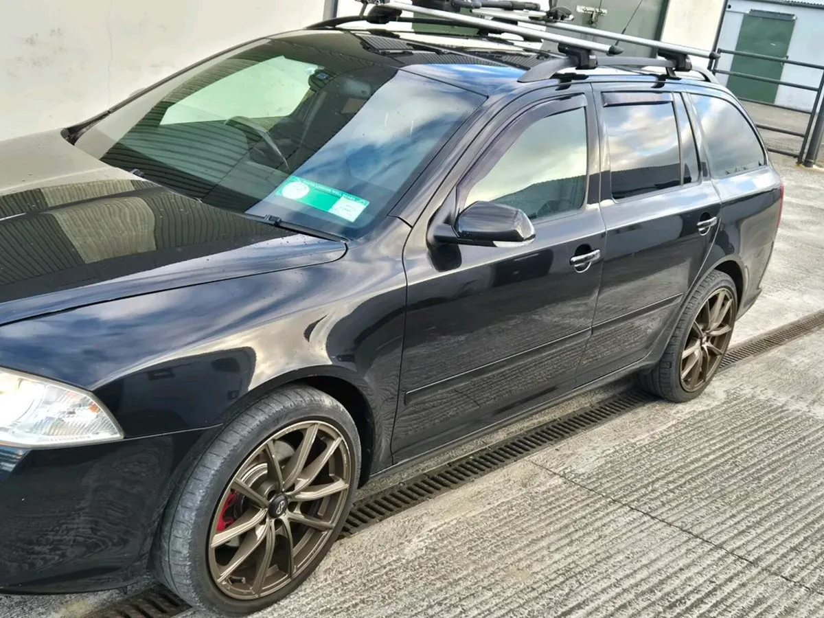 Skoda Octavia Diesel 2.0 VRS Estate - Image 2