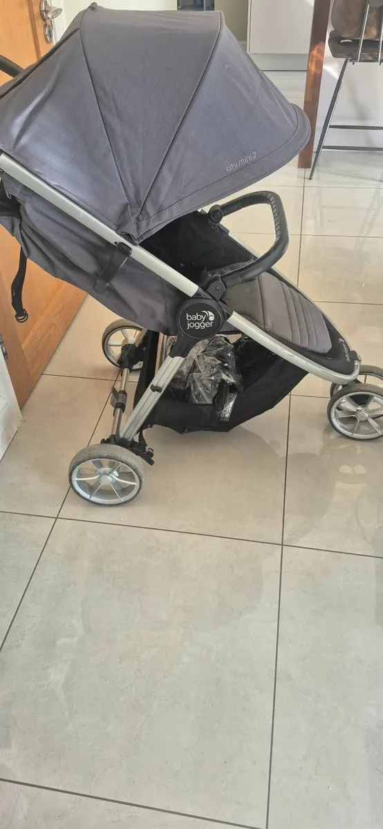 Baby Jogger Buggy - Image 3