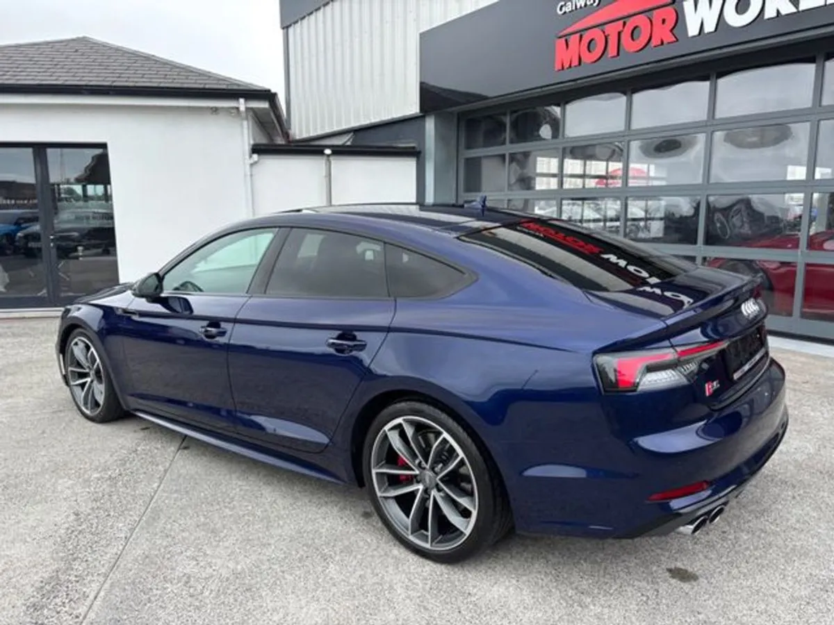 Audi S5 3.0tfsi Qtro 354PS Sportback A - Image 2
