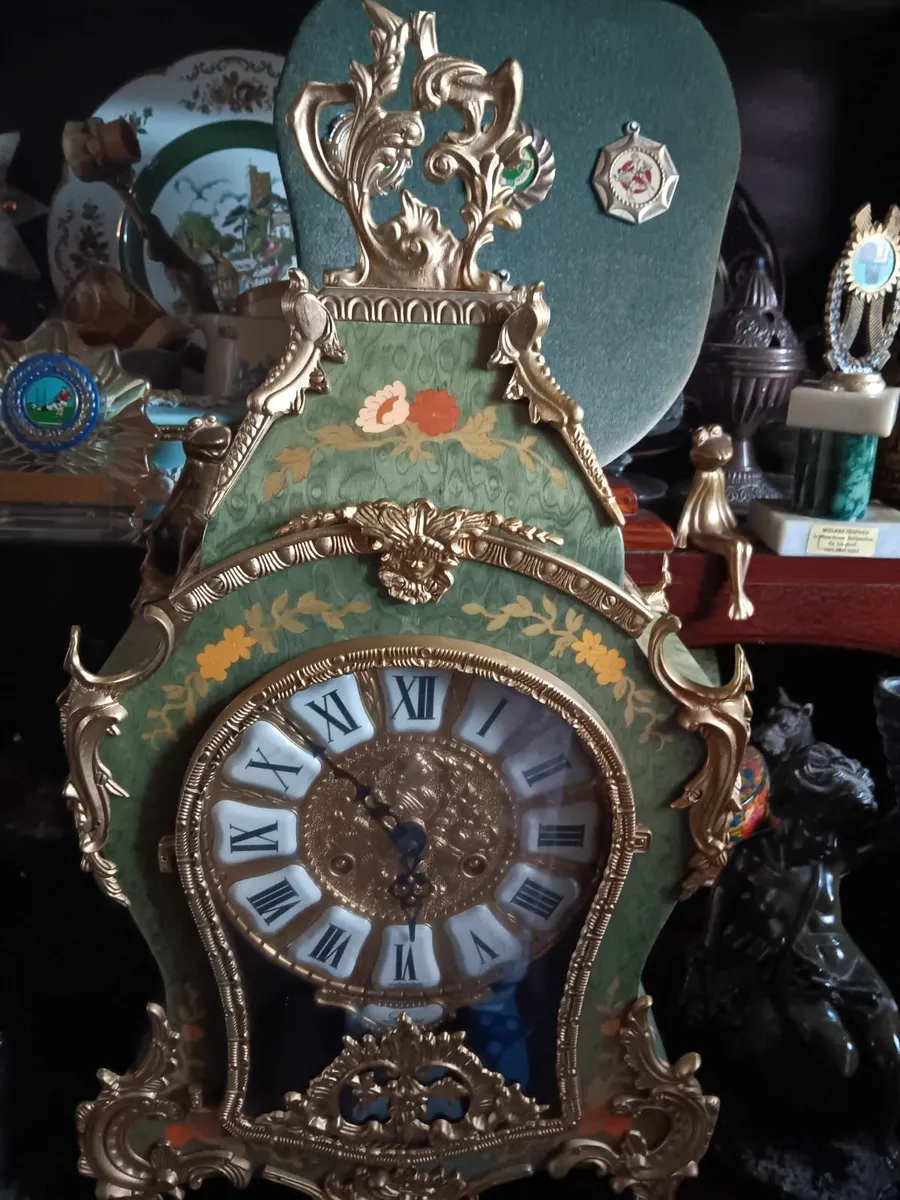 Vintage  Italian Boulle style clock - Image 1