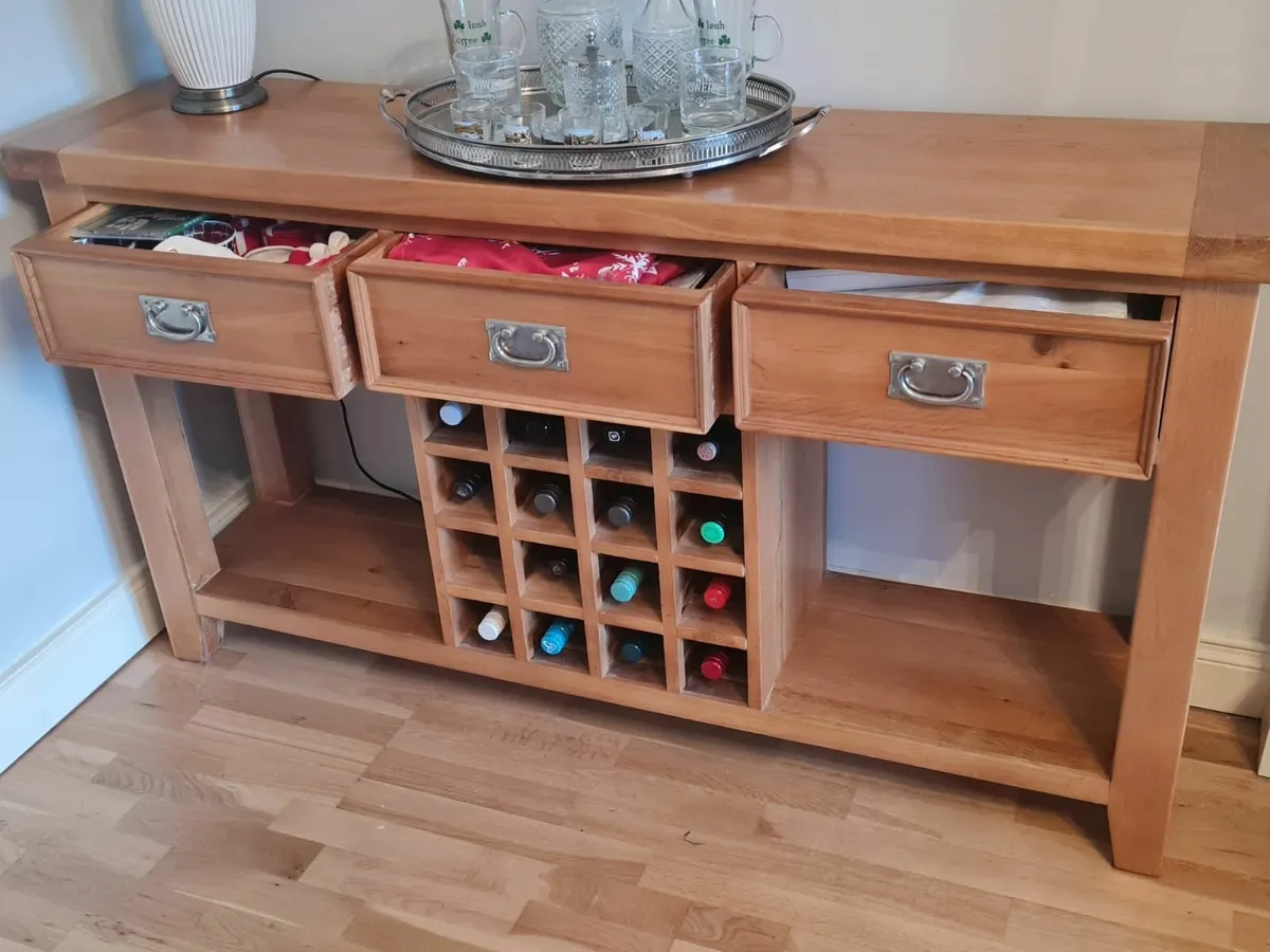 Oak sideboard - Image 2