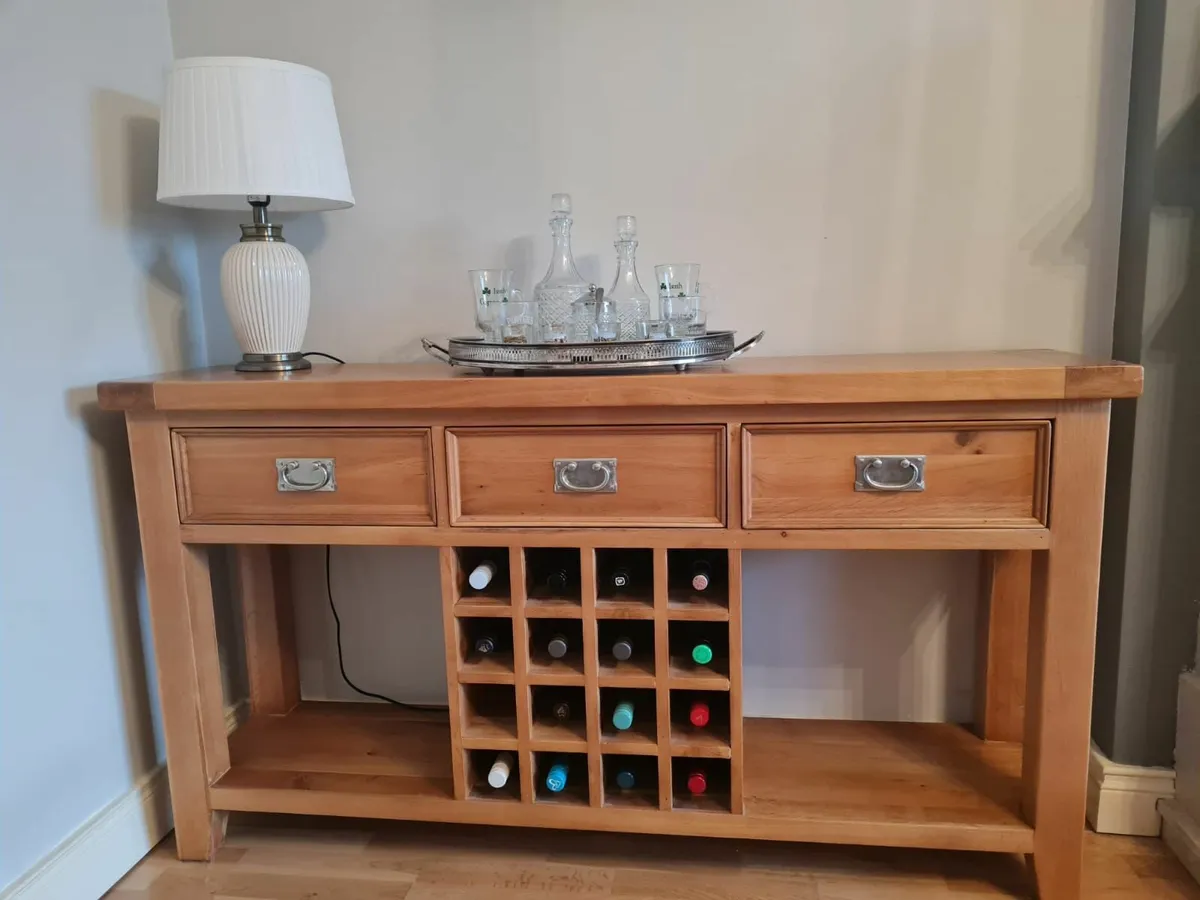 Oak sideboard - Image 3
