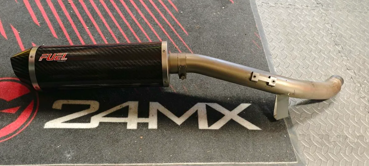 Tiger 1200 fuel carbon exhaust - Image 3