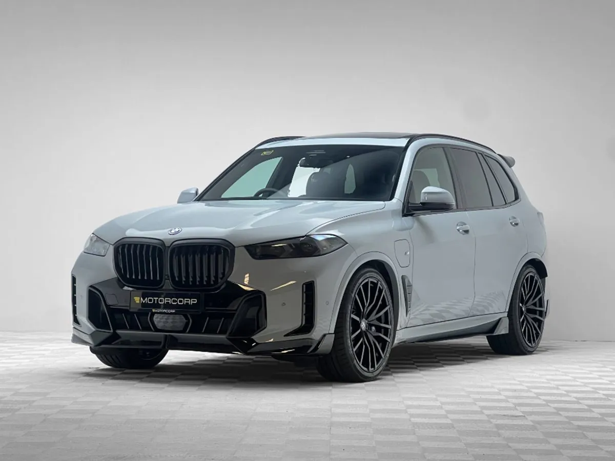 BMW X5 50E M Sport Xdrive  pan Roof - Image 3