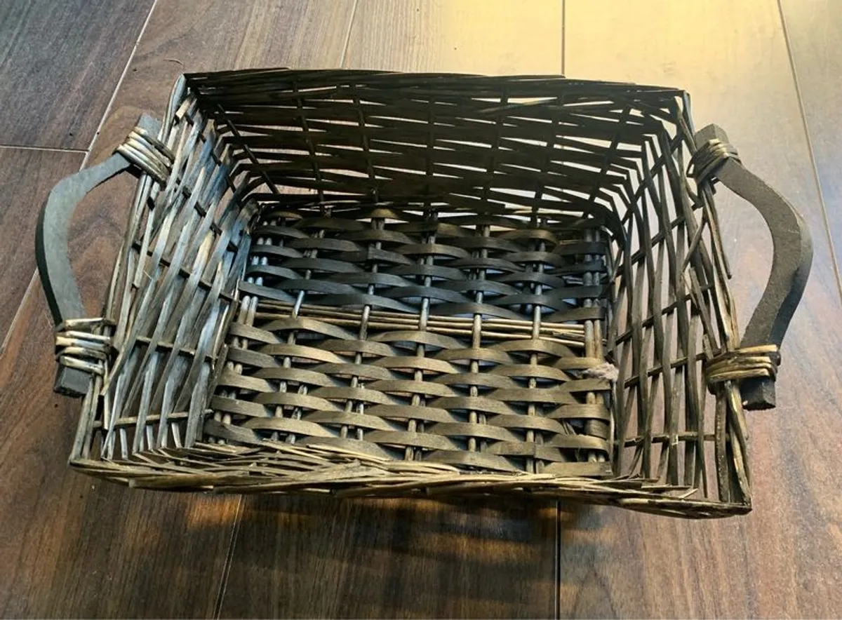 Wicker Hamper - Image 3