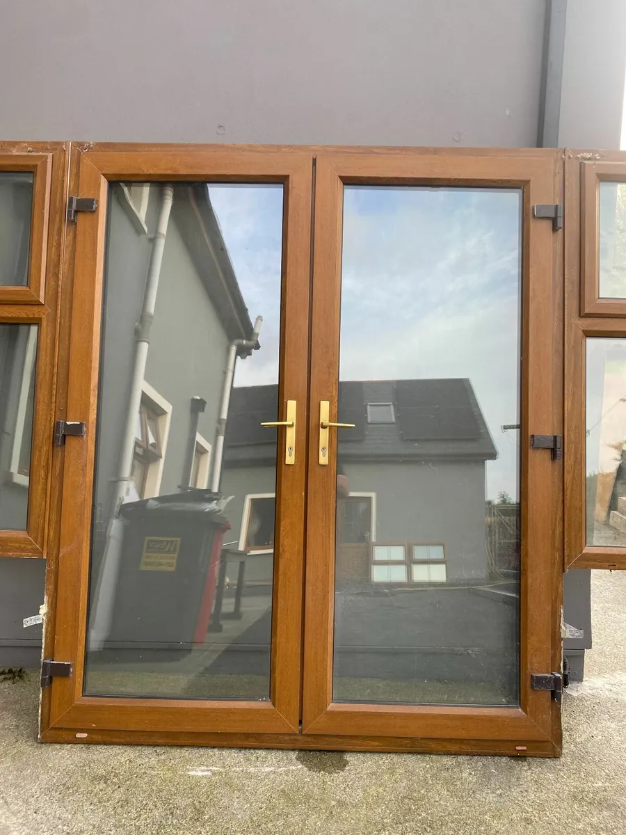 Windows 3 no & French doors Oak Finish - Image 2