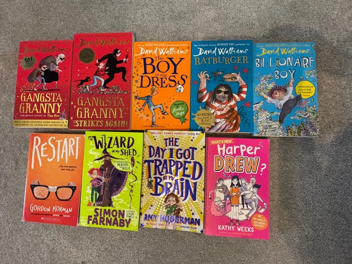 David Williams and more, 9 books, €20 - Image 1