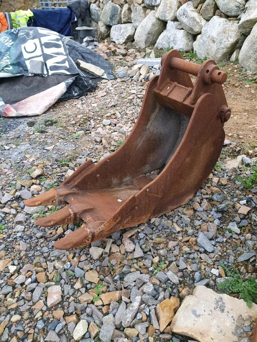 65mm buckets - Image 2