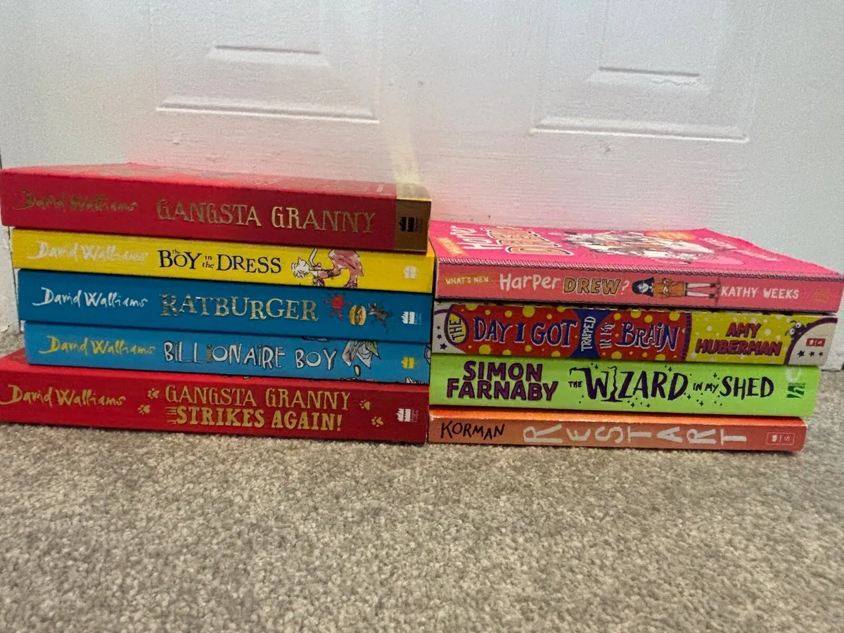David Williams and more, 9 books, €20 - Image 2