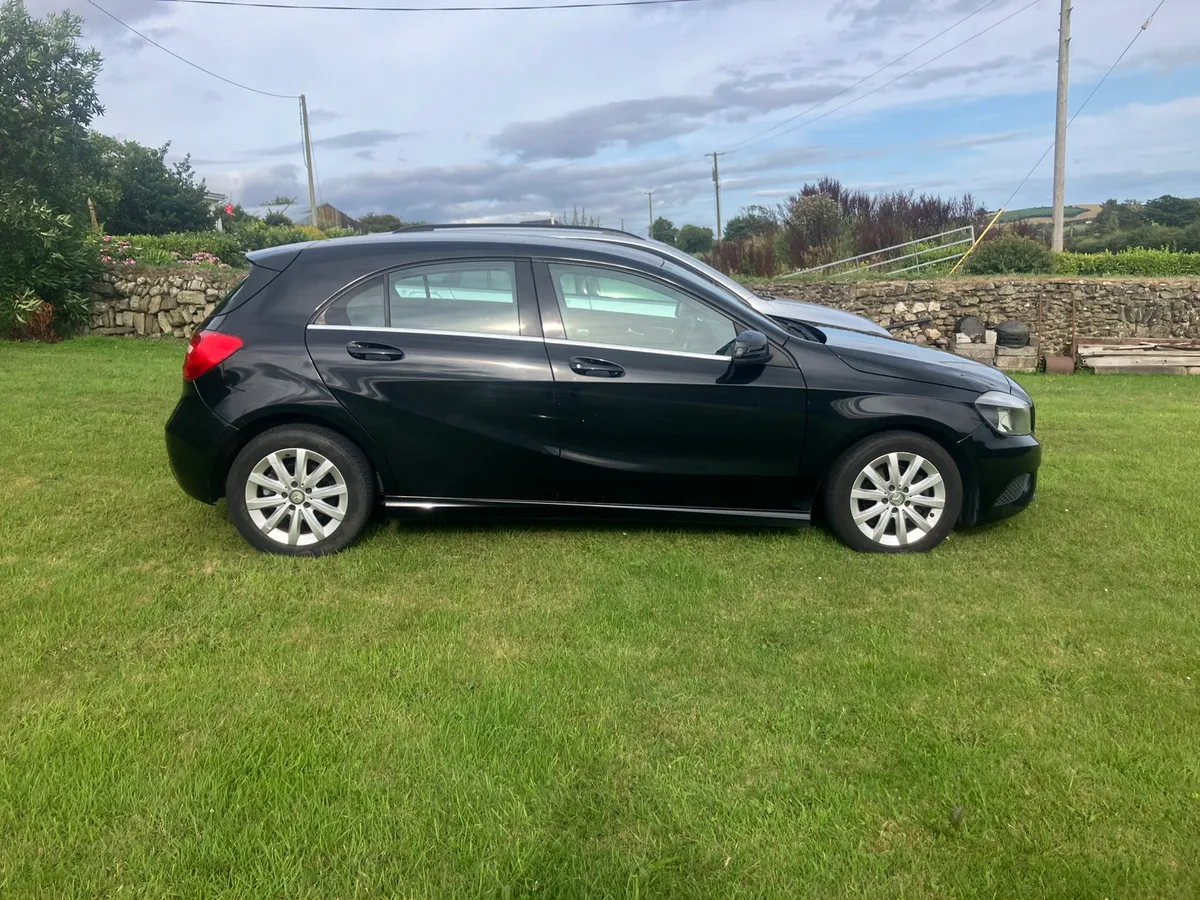2013 MERCEDES A180d MANUAL 087-2535286 - Image 3