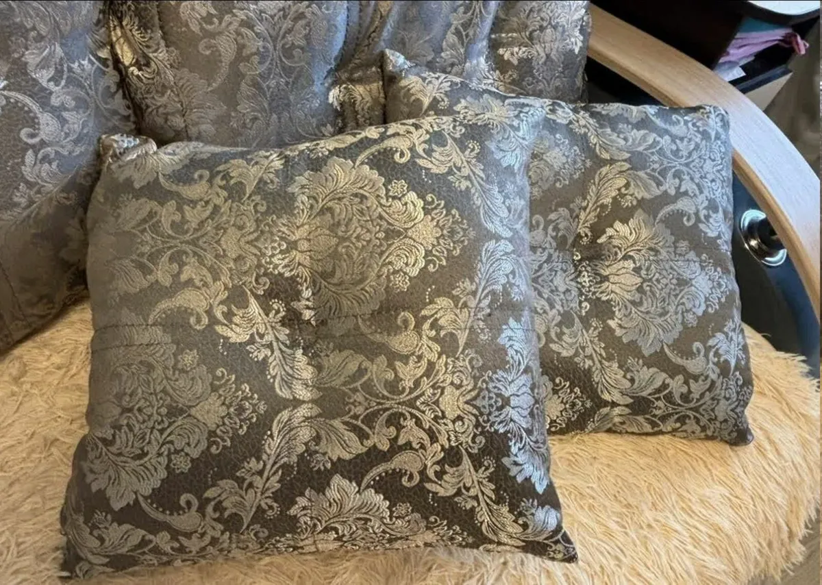 Pillow - Image 2
