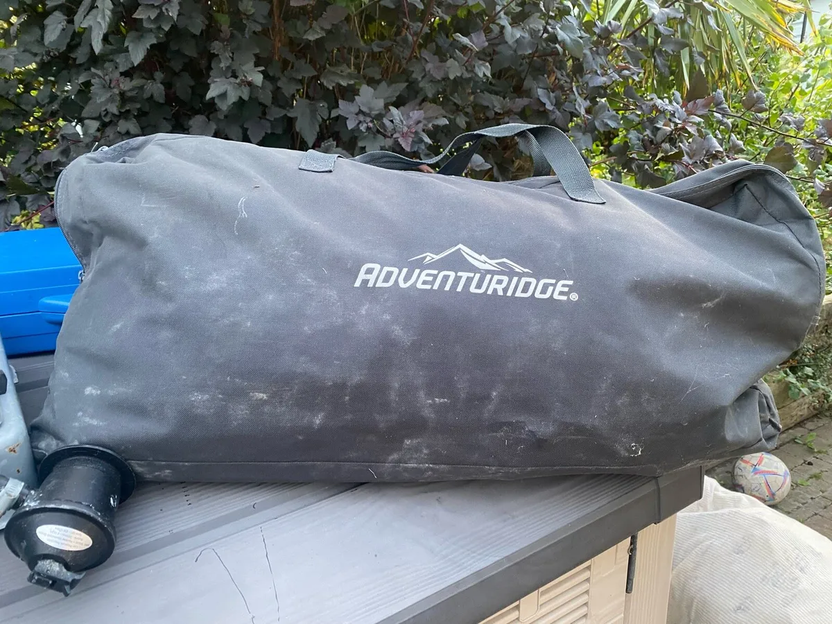 4 person tent and equipment - Image 3