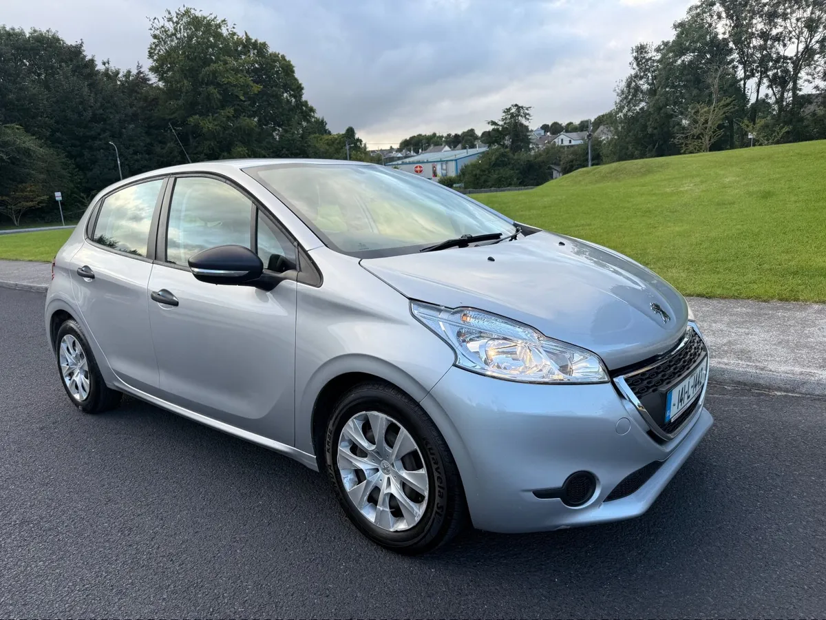Peugeot 208 2014 1.4 HDI NCTED AND TAXED - Image 2