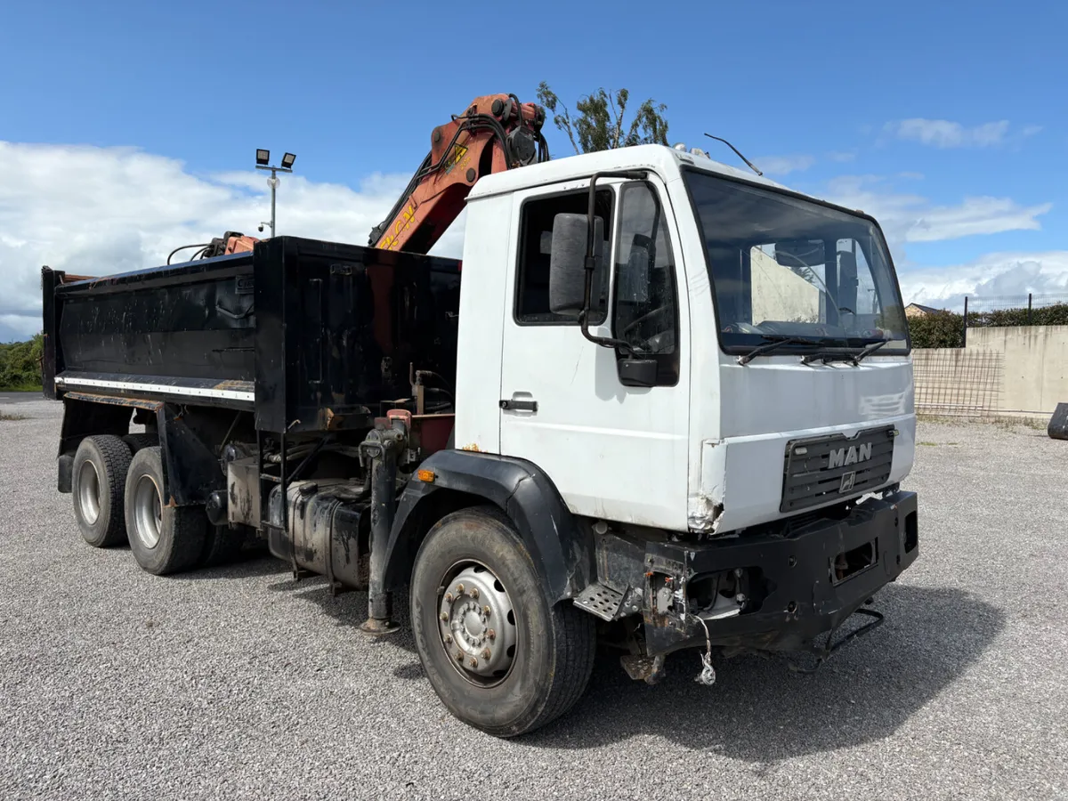 2003 MAN 6x4 Tipper Grab - Image 2
