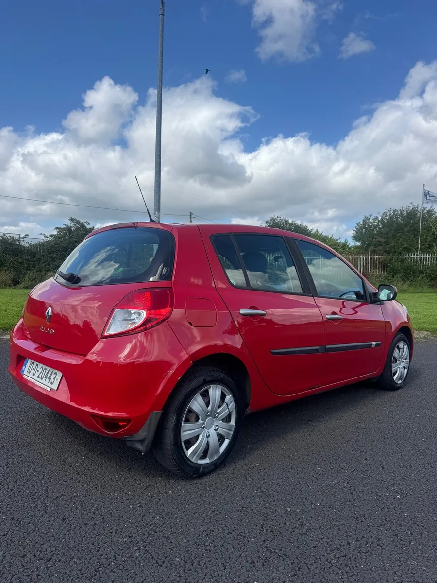 2010 Renault Clio 1.1 (Fresh NCT/Low mileage) - Image 3