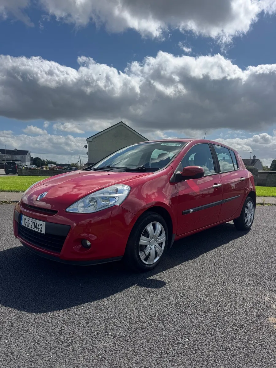 2010 Renault Clio 1.1 (Fresh NCT/Low mileage) - Image 4
