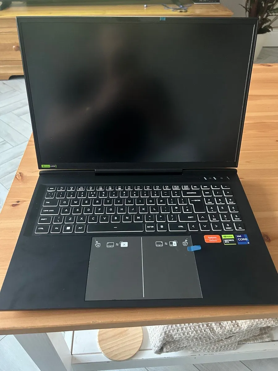 Custom laptop - Image 1
