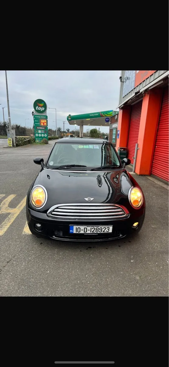 Mini Cooper Automatic - Image 2