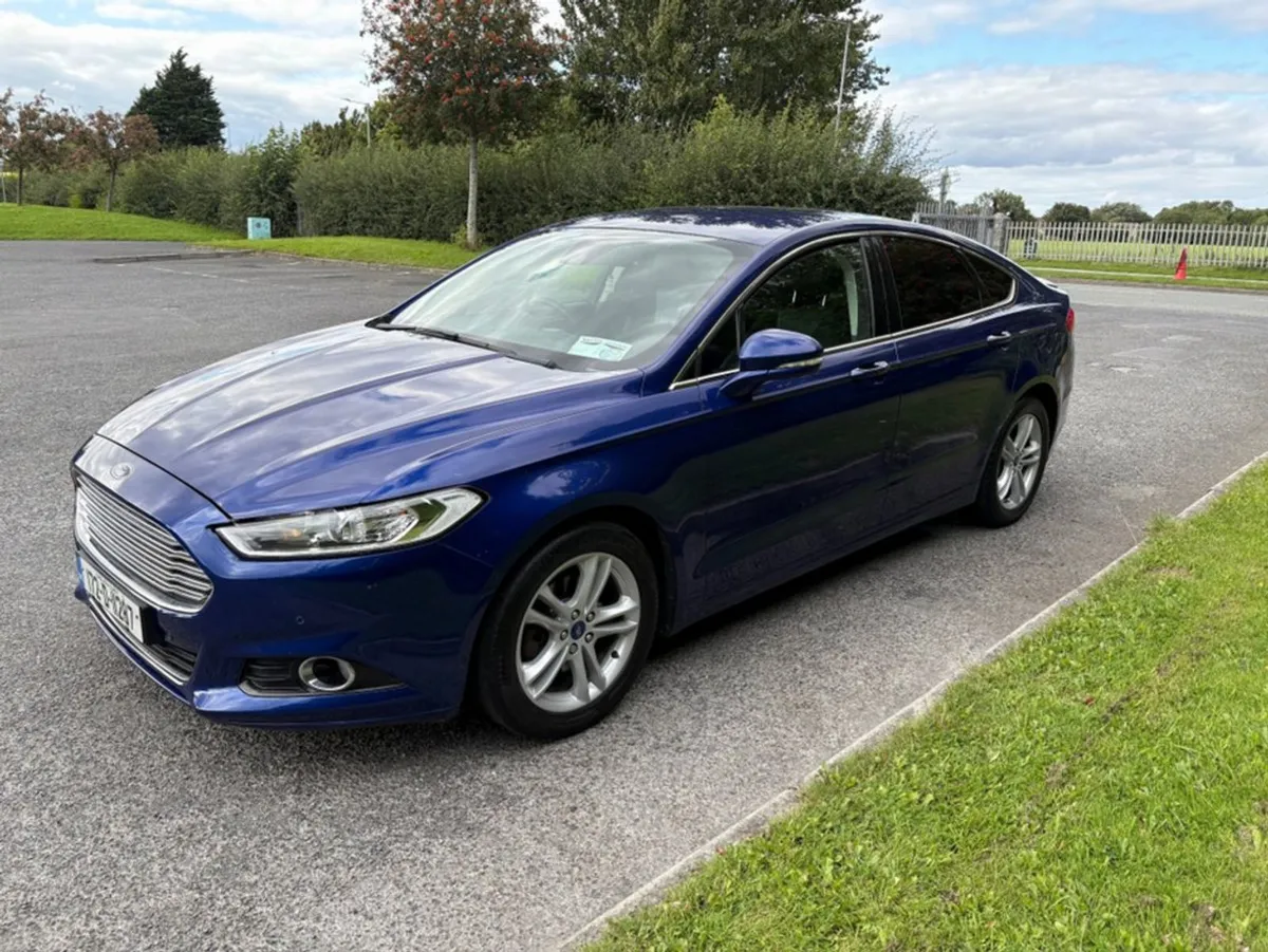 Ford Mondeo Titanium 1.5 TD 120PS 6speed 4DR - Image 2