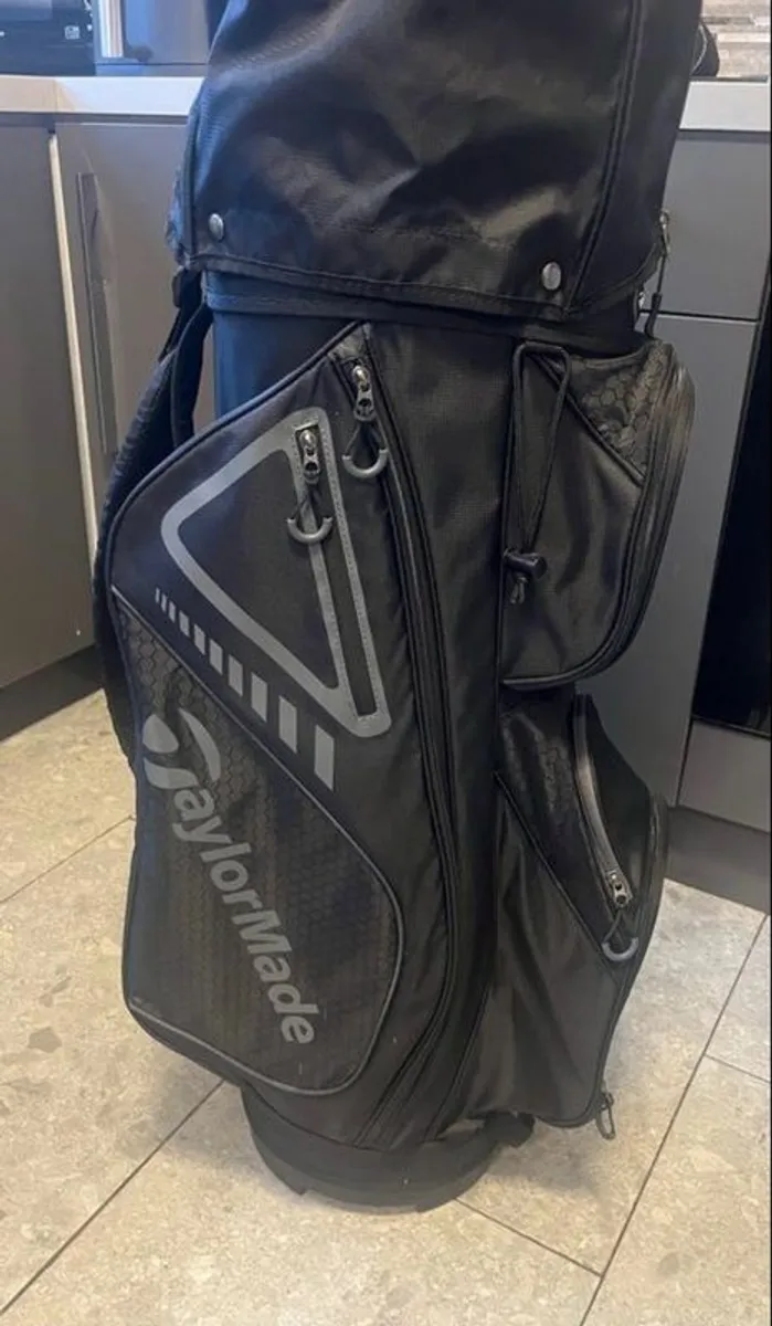 Taylormade Select Plus Cart 14 Bag - Image 3